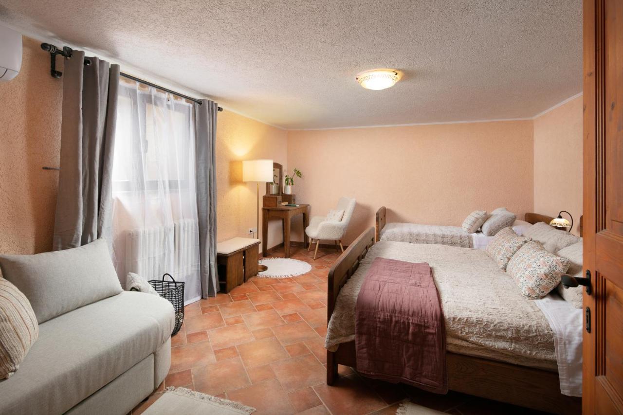 Apartments Valter 881 Novigrad  ภายนอก รูปภาพ